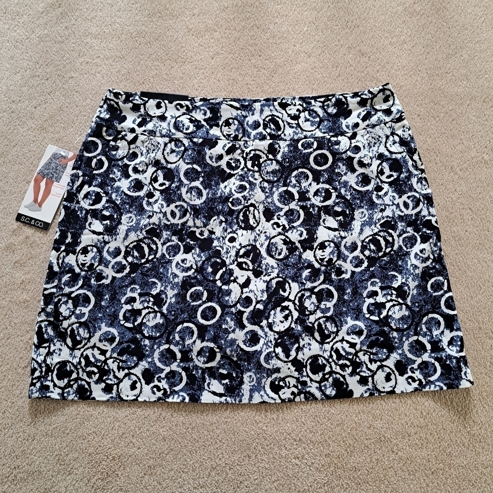 S.C.& Co. Pull On Skort Blue White Stretch Print Women's Various Sizes Summer